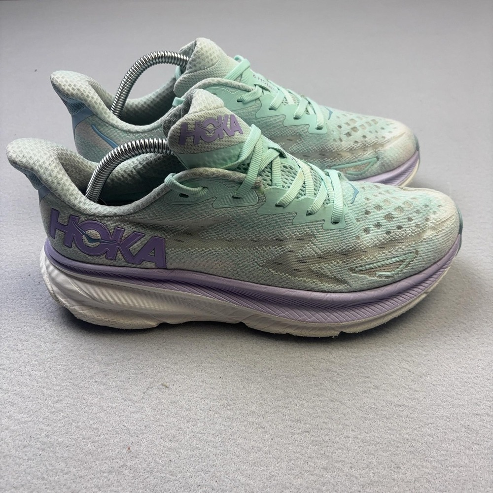 Hoka One One Clifton 9 Shoes Womens Size 10 Green Running Sneakers Athletic